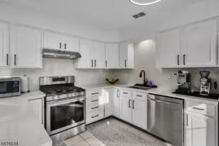 377 Hannah Way, Bridgewater, NJ 08807 - Photo 9