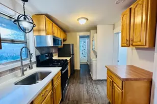 36 Cross St, Montclair, NJ 07042 - Photo 3