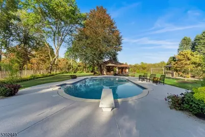 37 Pequest Rd, Green Township, NJ 07821 - Photo 11