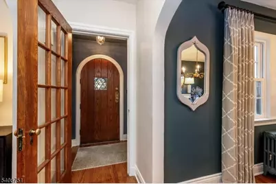 11 Valhalla Way, Verona, NJ 07044 - Photo 3