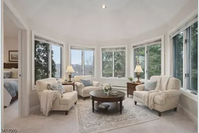 111 Chopin Dr, Wayne, NJ 07470 - Photo 23