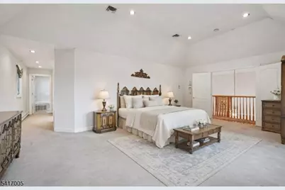 111 Chopin Dr, Wayne, NJ 07470 - Photo 21