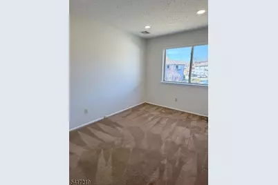 189 Drake Ln, Roxbury Township, NJ 07852 - Photo 11