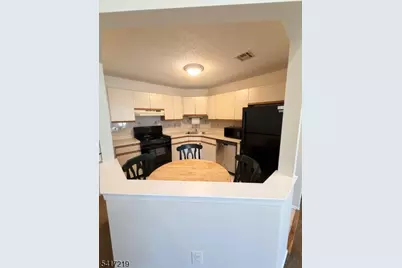 189 Drake Ln, Roxbury Township, NJ 07852 - Photo 7