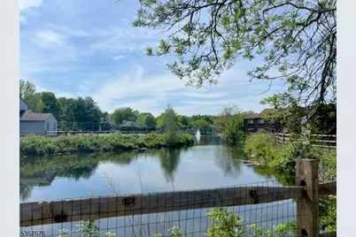 189 Drake Ln, Roxbury Township, NJ 07852 - Photo 21