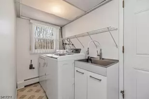 14 Forsgate Dr, Ringwood, NJ 07456 - Photo 19