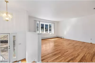 14 Forsgate Dr, Ringwood, NJ 07456 - Photo 3