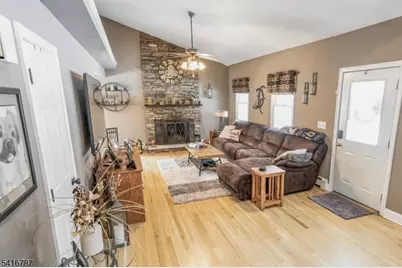 144 Chamberlain Rd, Jefferson Township, NJ 07438 - Photo 7