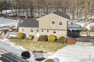 144 Chamberlain Rd, Jefferson Township, NJ 07438 - Photo 5