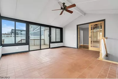 823 Pinewood Rd, Union Township, NJ 07083 - Photo 9