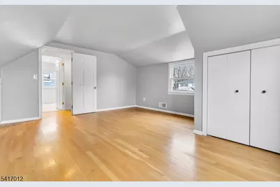 823 Pinewood Rd, Union Township, NJ 07083 - Photo 15