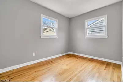 823 Pinewood Rd, Union Township, NJ 07083 - Photo 11