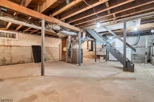 823 Pinewood Rd, Union Township, NJ 07083 - Photo 19