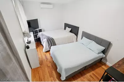 648 Myrtle St, Elizabeth, NJ 07202 - Photo 15