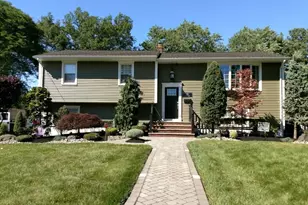 25 Kent Pl, Clark Township, NJ 07066 - Photo 1