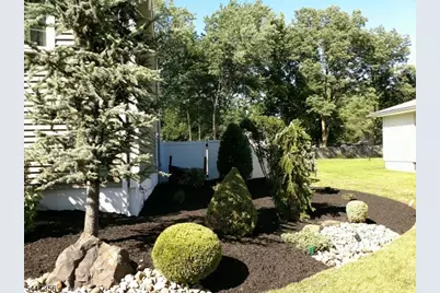 25 Kent Pl, Clark Township, NJ 07066 - Photo 5