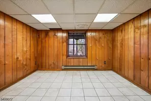 38 Hunters Cir, Tewksbury Township, NJ 08833 - Photo 31