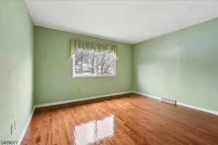 38 Hunters Cir, Tewksbury Township, NJ 08833 - Photo 21