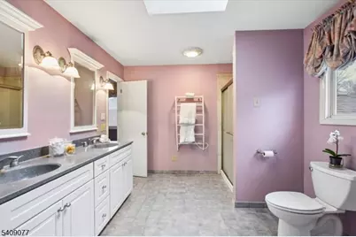 38 Hunters Circle, Tewksbury Township, NJ 08833 - Photo 19