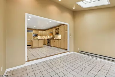 38 Hunters Circle, Tewksbury Township, NJ 08833 - Photo 5