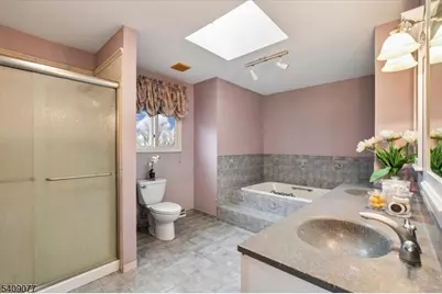 38 Hunters Circle, Tewksbury Township, NJ 08833 - Photo 23