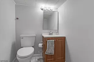 241 Evergreen Ct, Mountainside, NJ 07092 - Photo 21