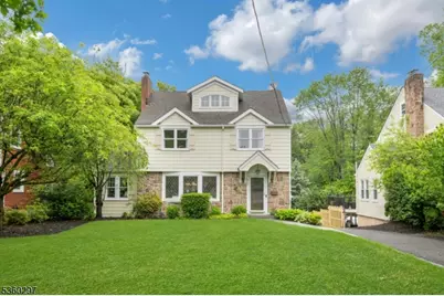 215 Kent Place Blvd, Summit, NJ 07901 - Photo 1