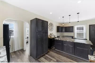 970 Lorraine Ave, Union Township, NJ 07083 - Photo 11