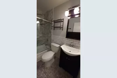 25 River Rd #A18, Nutley Twp., NJ 07110 - Photo 5