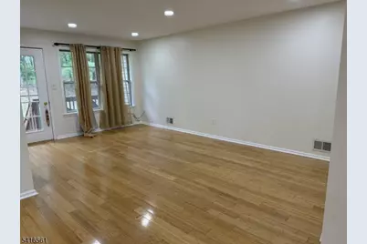 1704 Bergen Ct, Montgomery Township, NJ 08502 - Photo 3