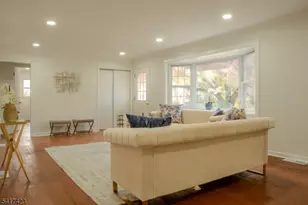 62 Weston Ave 2 Duchamp, Chatham, NJ 07928 - Photo 5