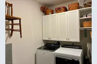 4 Vanderbilt Blvd #408, Florham Park, NJ 07932 - Photo 29