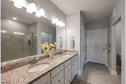 4 Vanderbilt Blvd #408, Florham Park, NJ 07932 - Photo 23