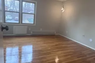 369 Washington Ave, Victory Gardens, NJ 07801 - Photo 5