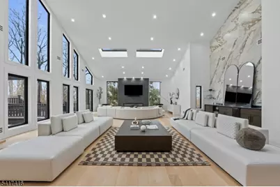 84 Shrewsbury Dr, Livingston, NJ 07039 - Photo 5