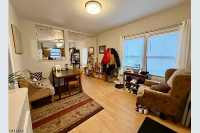 33 Apt2 Claremont Ave, Montclair, NJ 07042 - Photo 7