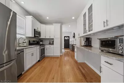 68 Arch St, Butler, NJ 07405 - Photo 9