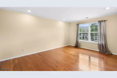 77 Williamson Ct, Bridgewater, NJ 08807 - Photo 15