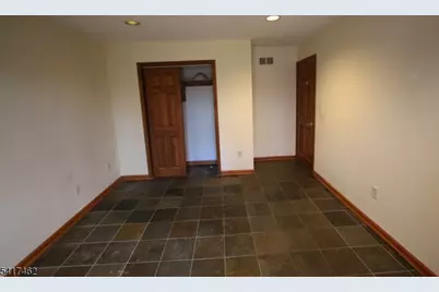 306 Pleasant Valley Rd, Marlboro Township, NJ 07751 - Photo 11