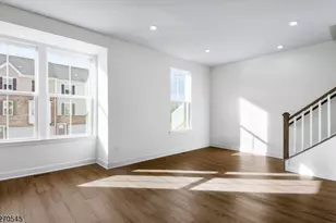 19 Peckwell St, Mount Olive, NJ 07828 - Photo 7