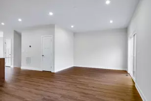 19 Peckwell St, Mount Olive, NJ 07828 - Photo 5