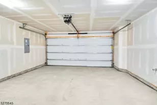 19 Peckwell St, Mount Olive, NJ 07828 - Photo 21