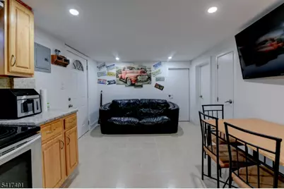 539 Monmouth Ave, Linden, NJ 07036 - Photo 15