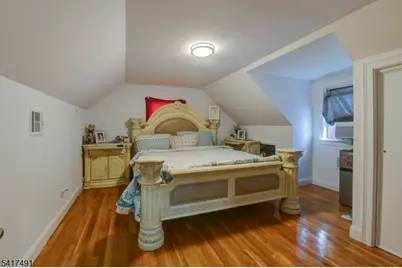 539 Monmouth Ave, Linden, NJ 07036 - Photo 9