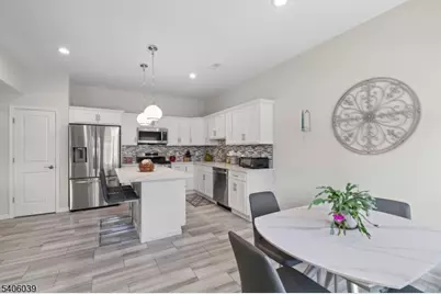 165 Lakeside Rd #8, West Milford Twp., NJ 07421 - Photo 3