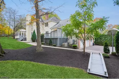 1163 Lawrence Ave, Westfield, NJ 07090 - Photo 37