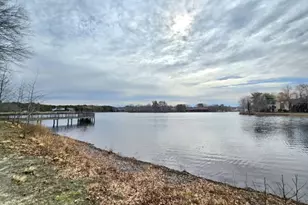 21 Waterview Ct, Evesham, NJ 08053 - Photo 3