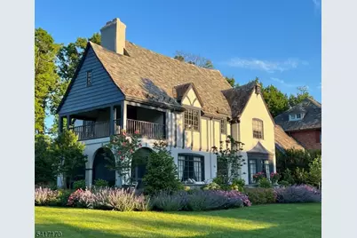 89 Douglas Rd, Glen Ridge, NJ 07028 - Photo 1