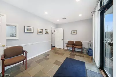 277 W Clay Ave, Roselle Park, NJ 07204 - Photo 3