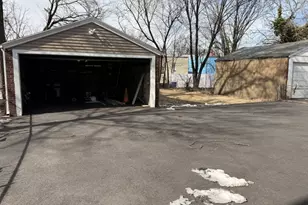 335 Hobson St, Newark, NJ 07112 - Photo 27